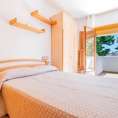 Ferienhaus In Platja Daro With Wifi